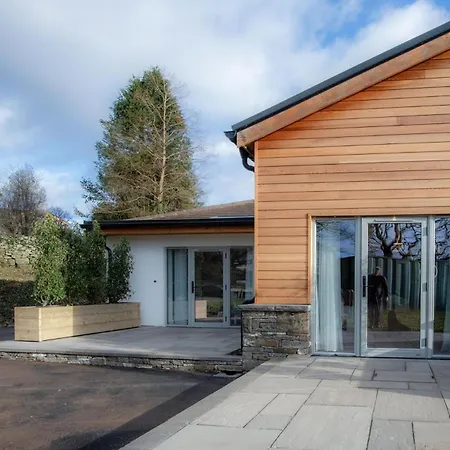 Suite 12 - Sleeping Giant Hotel - Pen Y Cae Inn Brecon Exterior photo