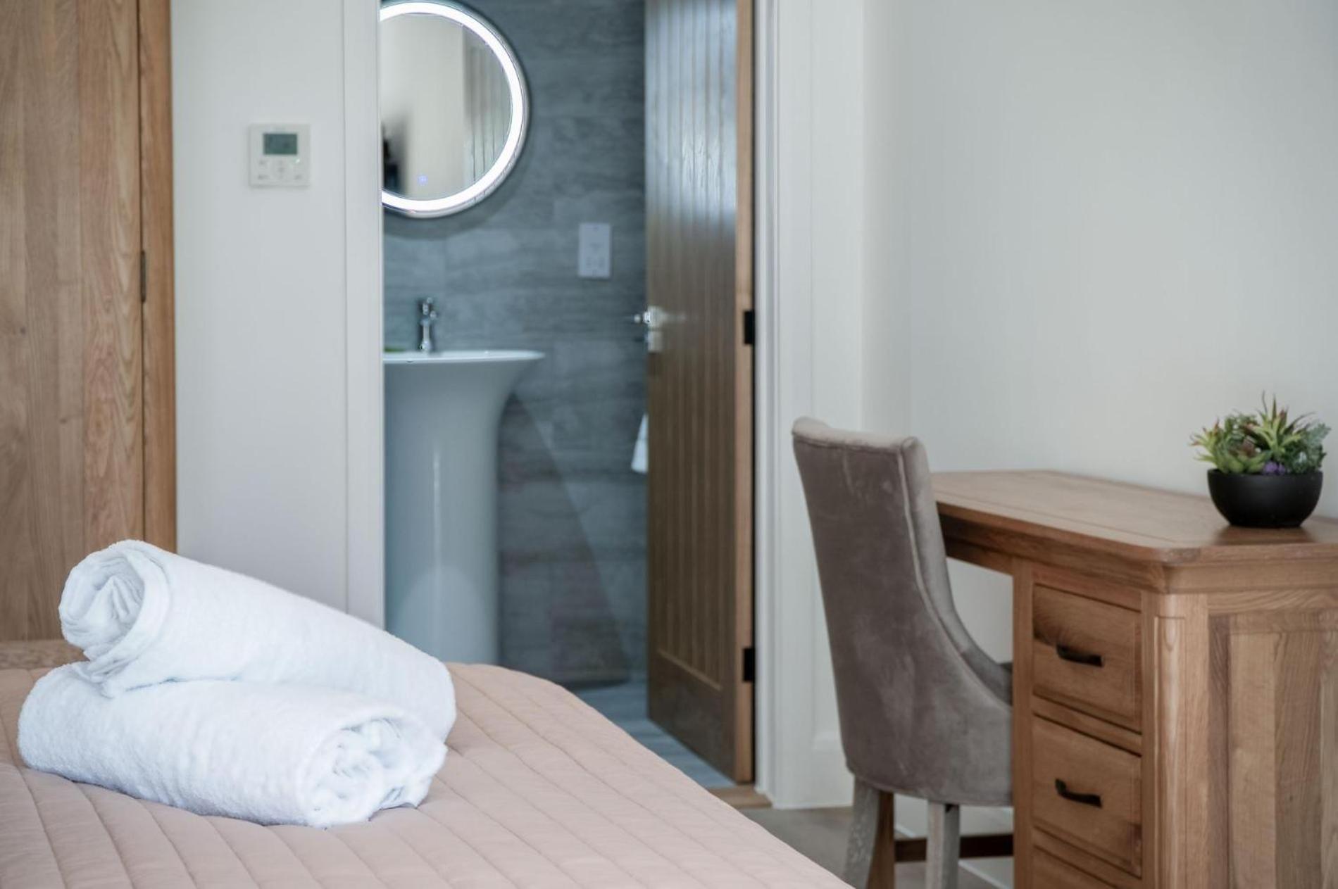 Apartment 12 - Sleeping Giant - Pen Y Cae *